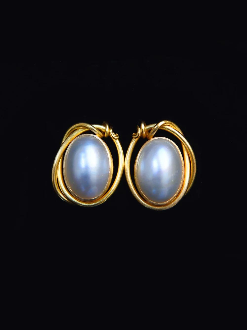 Oval Mabé Pearls Vine Twist Earrings